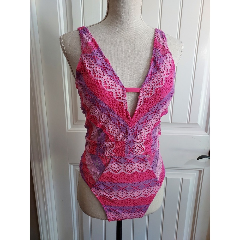 BECCA by Rebecca Virtue Pink Purple Crochet Lace One-Piece Swimsuit Size M Boho